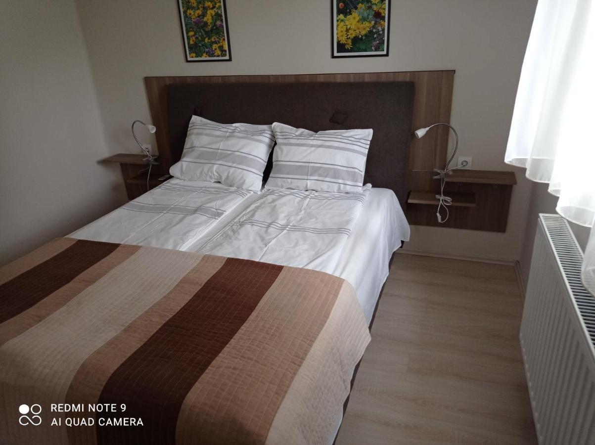 Lux Apartman Balatonfüred Exterior foto